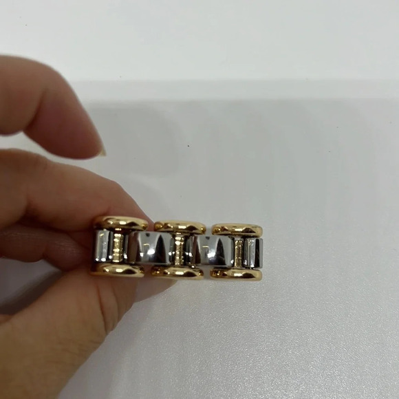 Two Tone Double Ring Size 6/7 silver and gold plated - Picture 4 of 10